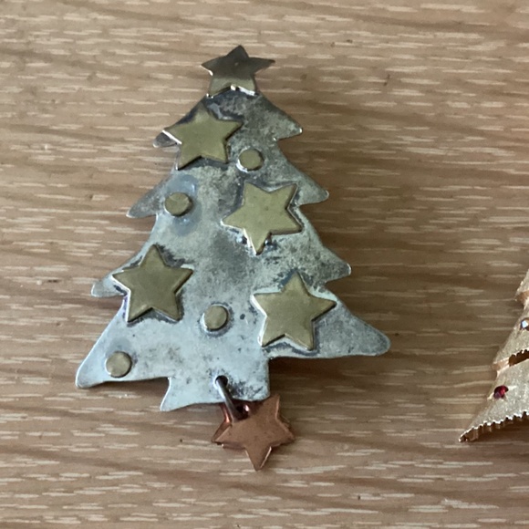 Christmas Tree Pins (2) - Picture 3 of 5